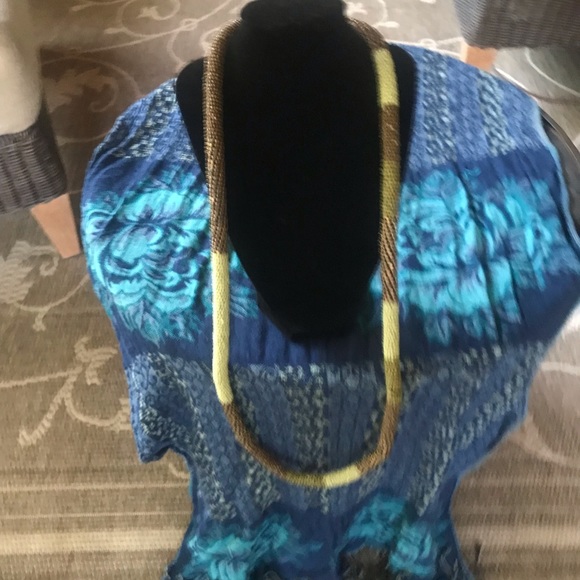 Fabulous handcrafted bronze and celadon necklace - Picture 3 of 4